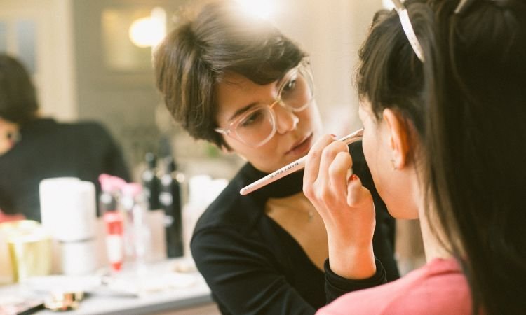 Confidence and Professional Ethics